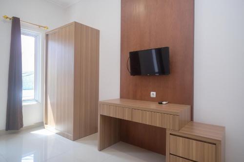 reddoorz near stasiun solo balapan 3