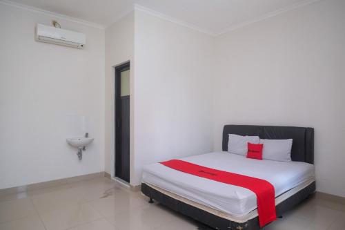 reddoorz near stasiun solo balapan 3