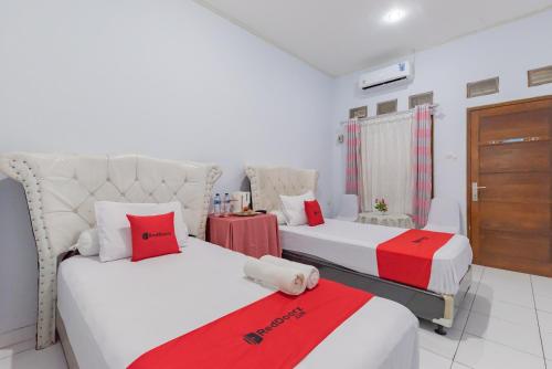 reddoorz syariah near alun alun sumedang