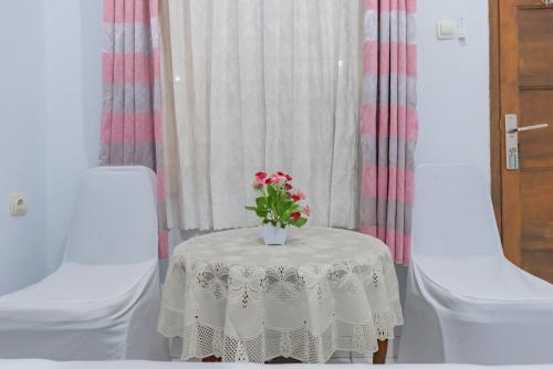 reddoorz syariah near alun alun sumedang