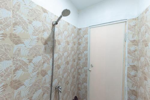 reddoorz syariah near kbc batam centre
