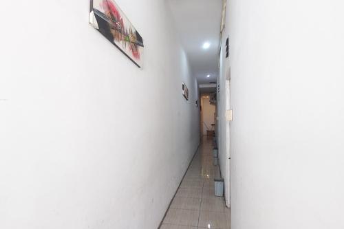 Reddoorz Syariah Near Rs Siti Khodijah Sepanjang,,2 star