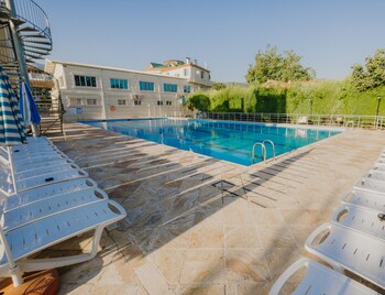sapanca aqua wellness spa hotel and aqua park