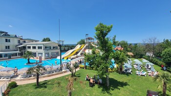 sapanca aqua wellness spa hotel and aqua park