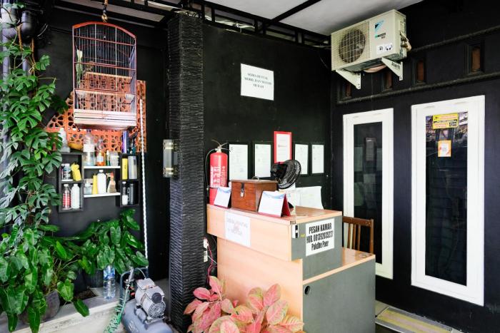 reddoorz syariah near stasiun wates