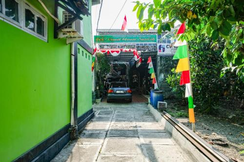 reddoorz syariah near stasiun wates