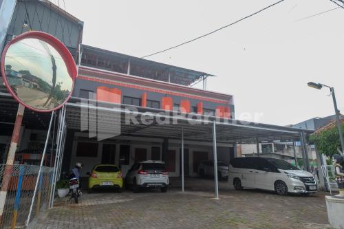 river house mitra reddoorz