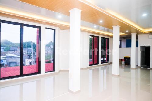 river house mitra reddoorz