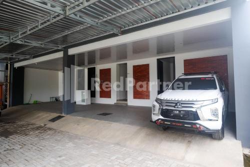 river house mitra reddoorz