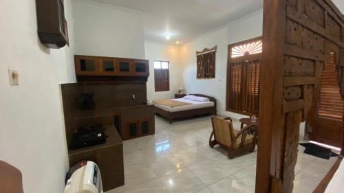 saraswati traditional homestay temanggung redpartner