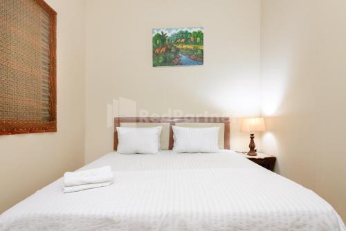 sr residence near mall ciputra cibubur mitra reddoorz