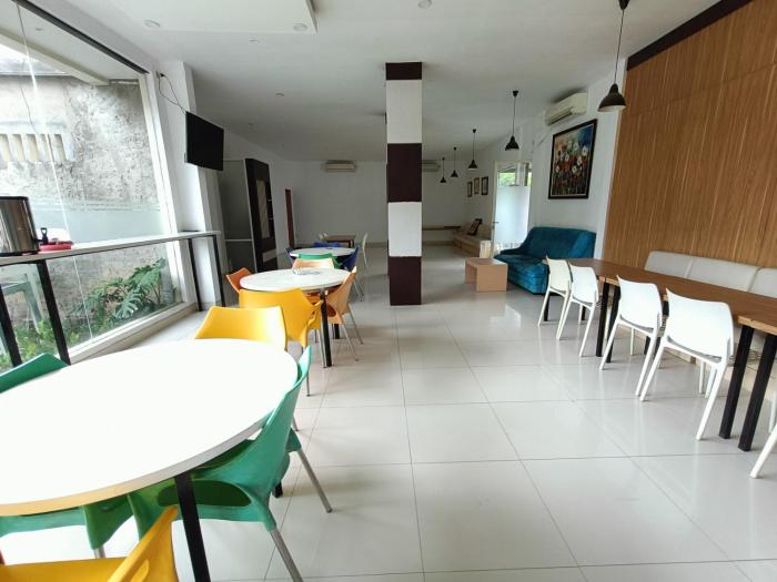urbanview hotel b liv kendari by reddoorz