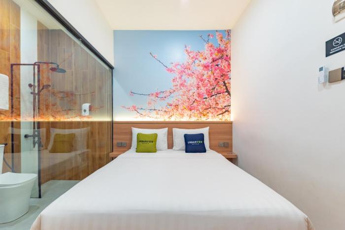urbanview hotel r house batuaji