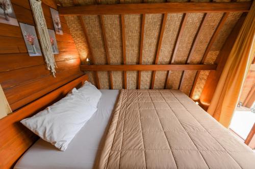 Volcano Cabin Batur Redpartner,,2 star