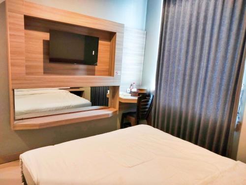 wikost premiere inn mitra reddoorz