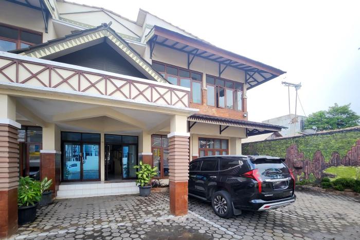 fajar indah hotel mitra reddoorz