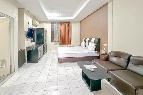 fajar indah hotel mitra reddoorz