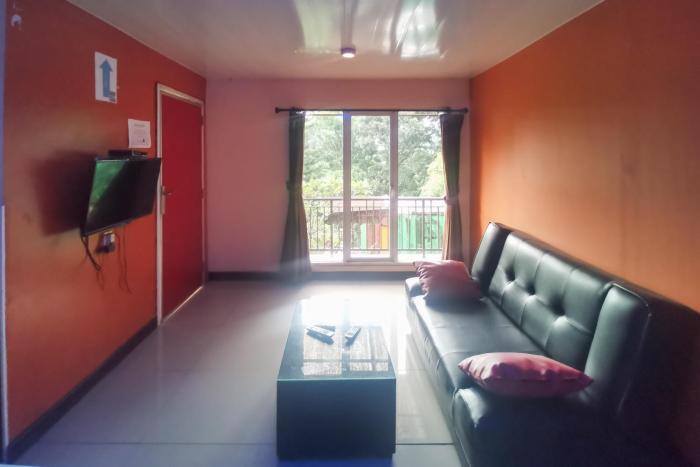 hotel container inn puncak mitra reddoorz