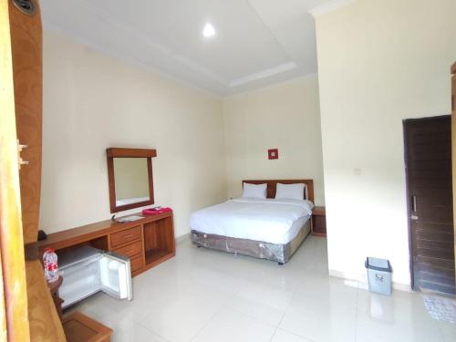 Hotel Ciwangi,,2 star