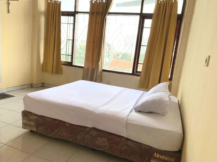 bojongsoang guesthouse redpartner