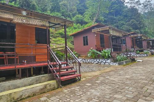 Bukit Senyum Residence Mitra Reddoorz,,2 star