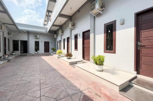 de farasat hotel syariah redpartner