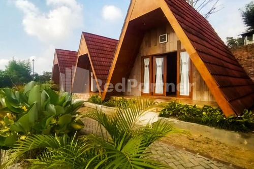 glamping pengilon edupark mitra reddoorz