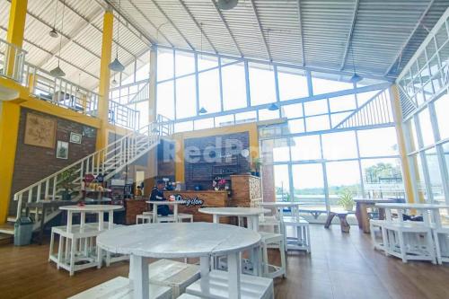 glamping pengilon edupark mitra reddoorz