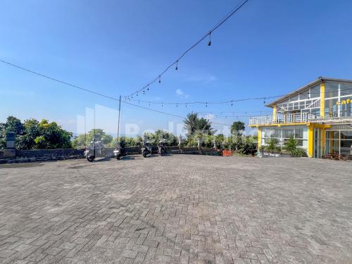 glamping pengilon edupark mitra reddoorz