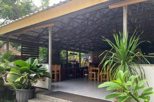 hotel pelangi merak redpartner