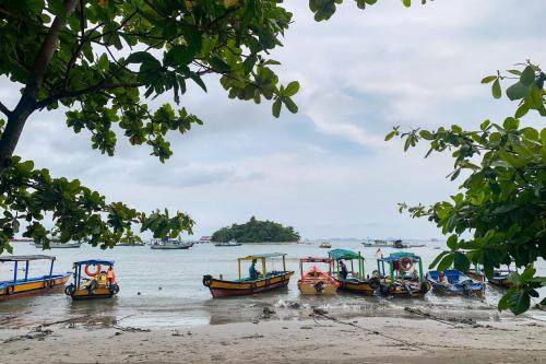 hotel pelangi merak redpartner