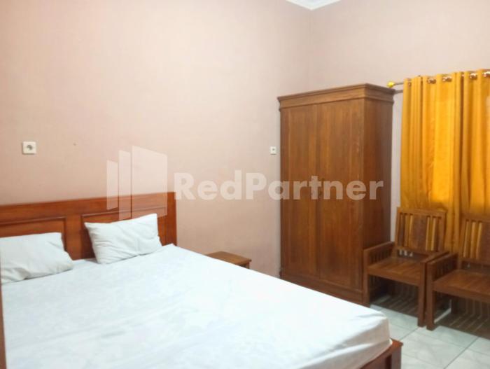 isa homestay kudus mitra reddoorz