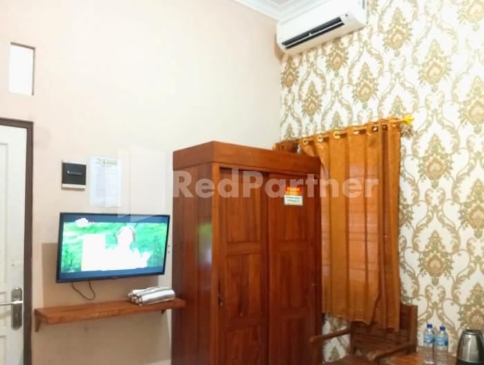 isa homestay kudus mitra reddoorz