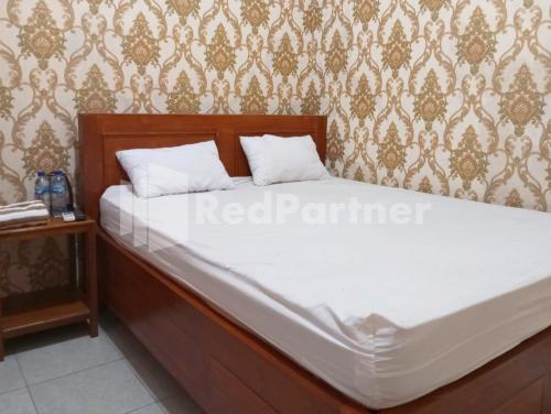 isa homestay kudus mitra reddoorz