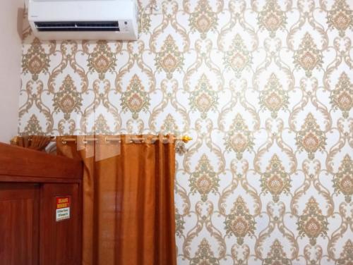 isa homestay kudus mitra reddoorz
