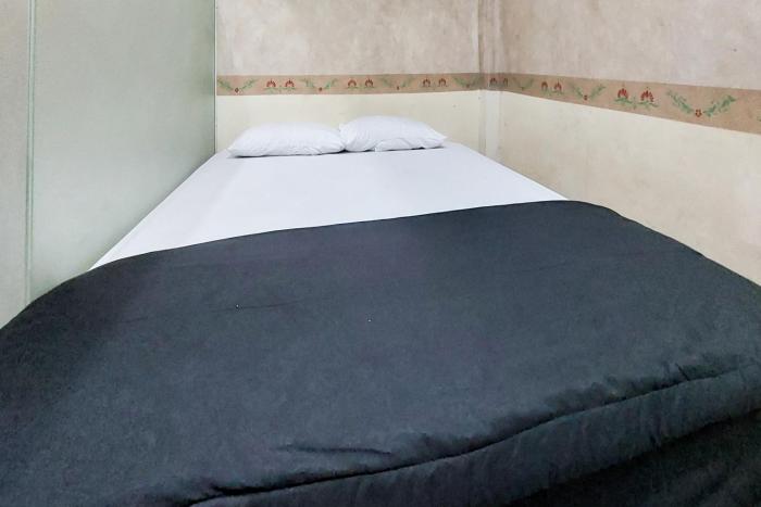 ni hotel syariah bandara soekarno hatta mitra reddoorz