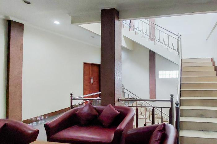 ni hotel syariah bandara soekarno hatta mitra reddoorz