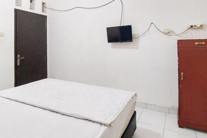 pondok gede dkost syariah mitra reddoorz