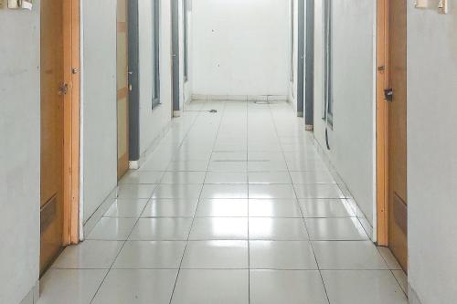 pondok gede dkost syariah mitra reddoorz