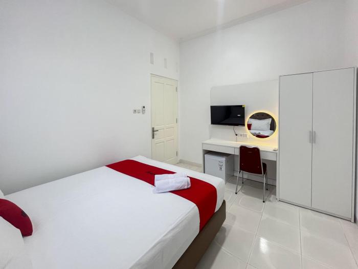 reddoorz griya martha sumber solo