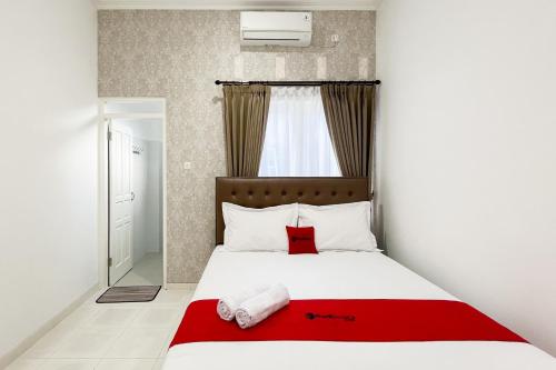 reddoorz griya martha sumber solo