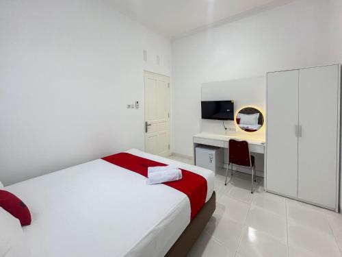 reddoorz griya martha sumber solo