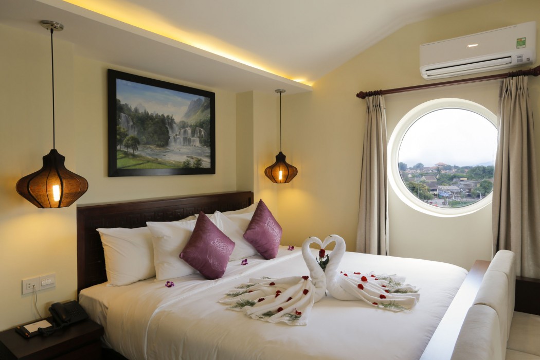 river suites hoi an hotel