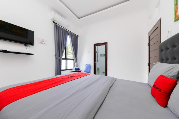 reddoorz lotus house seminyak