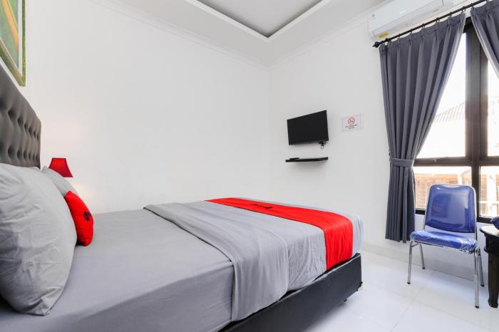 reddoorz lotus house seminyak