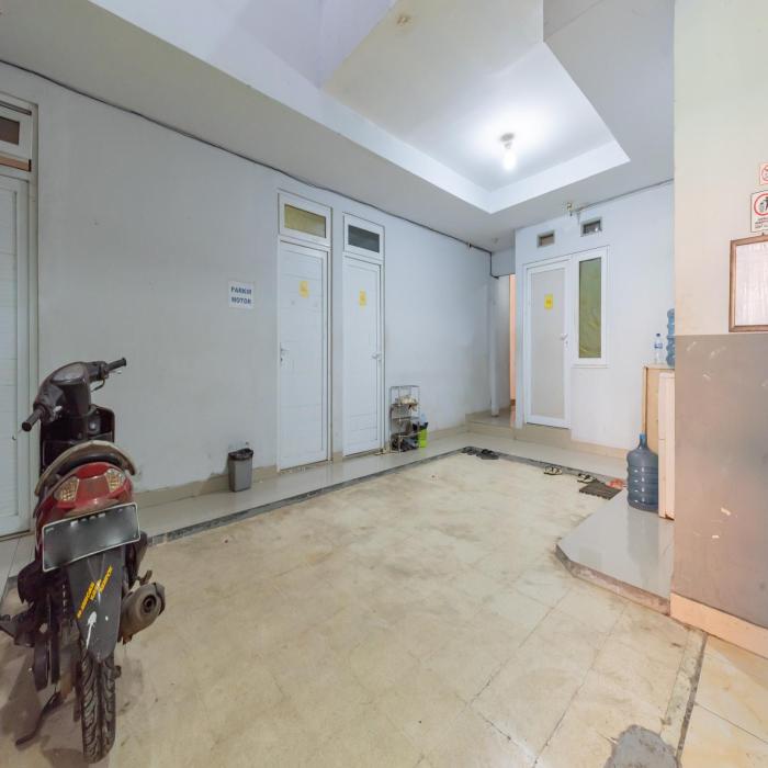 reddoorz near rs permata cirebon