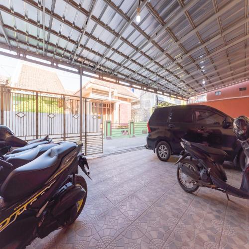 reddoorz near rs permata cirebon