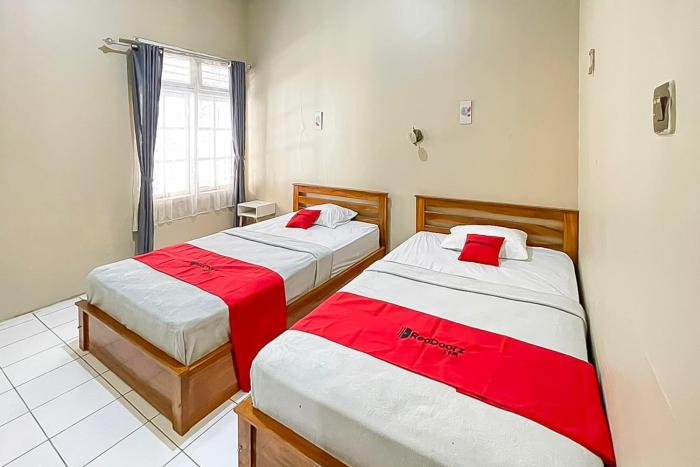 reddoorz plus hotel putrajaya