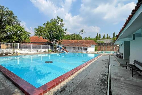 reddoorz plus hotel putrajaya
