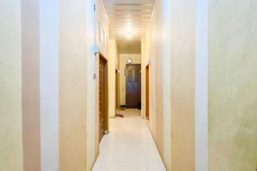 Reddoorz Syariah At Aisyah Stabat,,2 star